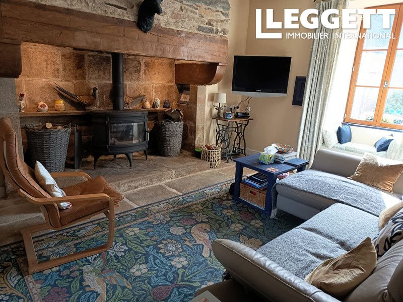 Property photo 2 of 10