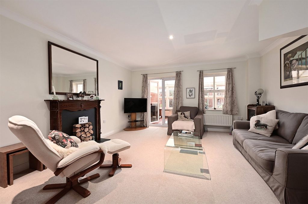 Property photo 2 of 16 Picture No. 06