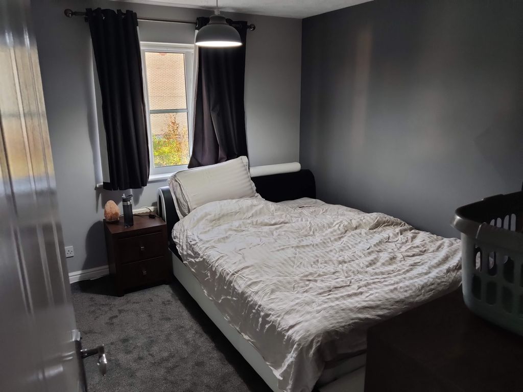 Property photo 3 of 14