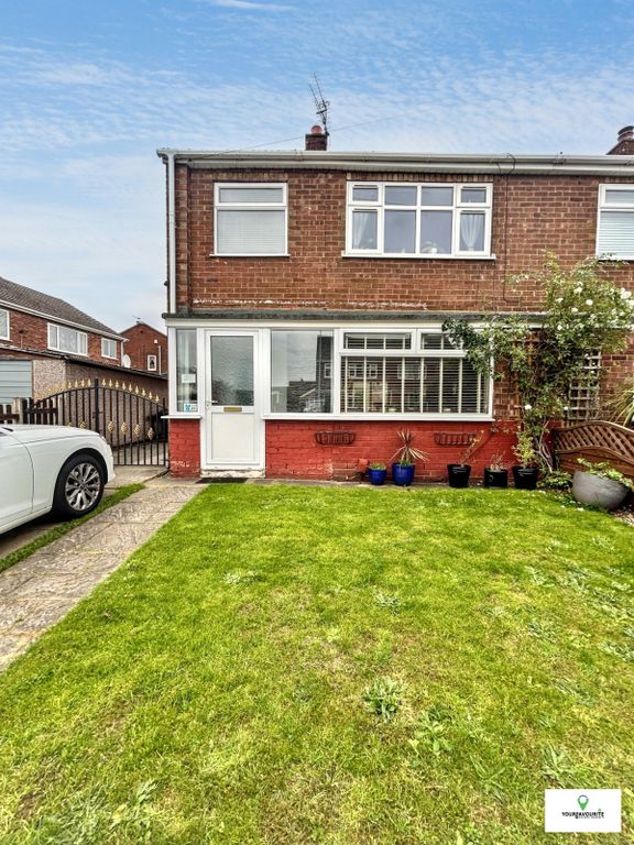 Property photo 1 of 20 3 Bed Semi-Detached House For Sale Low Leys Road, Scunthorpe Dn17
