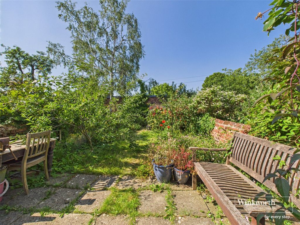 Property photo 2 of 20 Picture No. 14