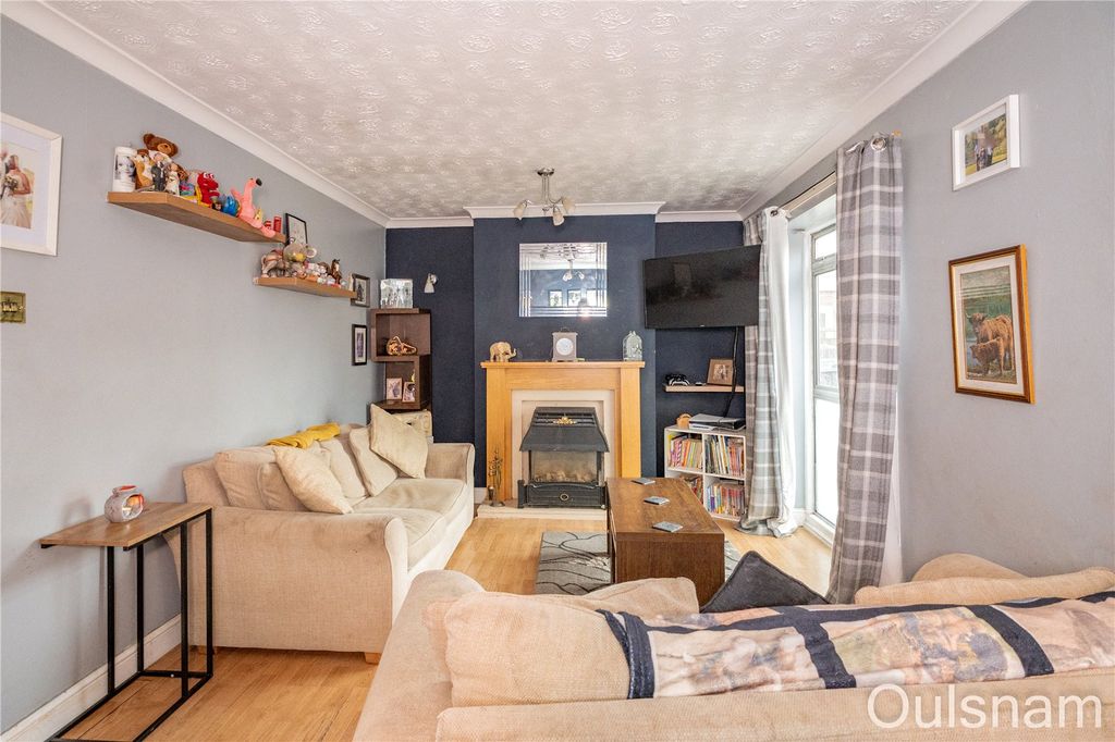 Property photo 2 of 17 Picture No. 03