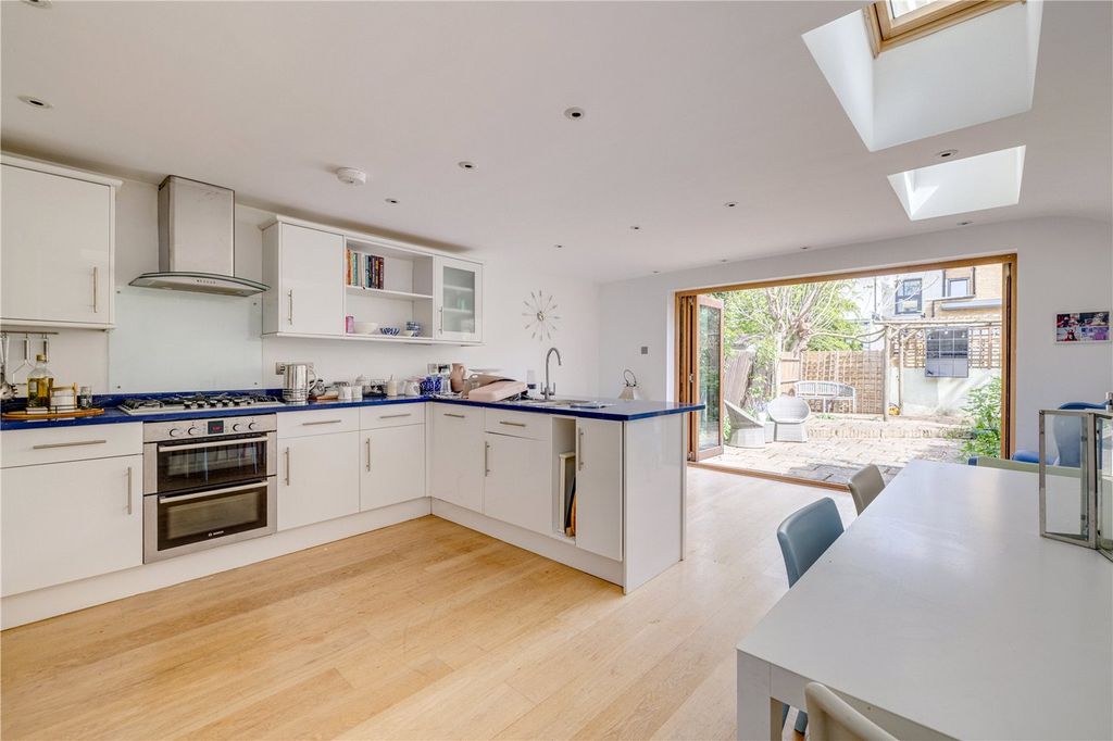 Property photo 1 of 13 Picture No. 20