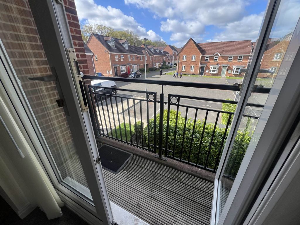 Property photo 3 of 7