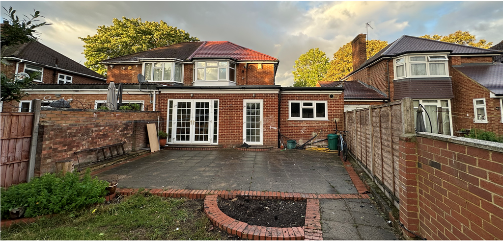 Property photo 2 of 5