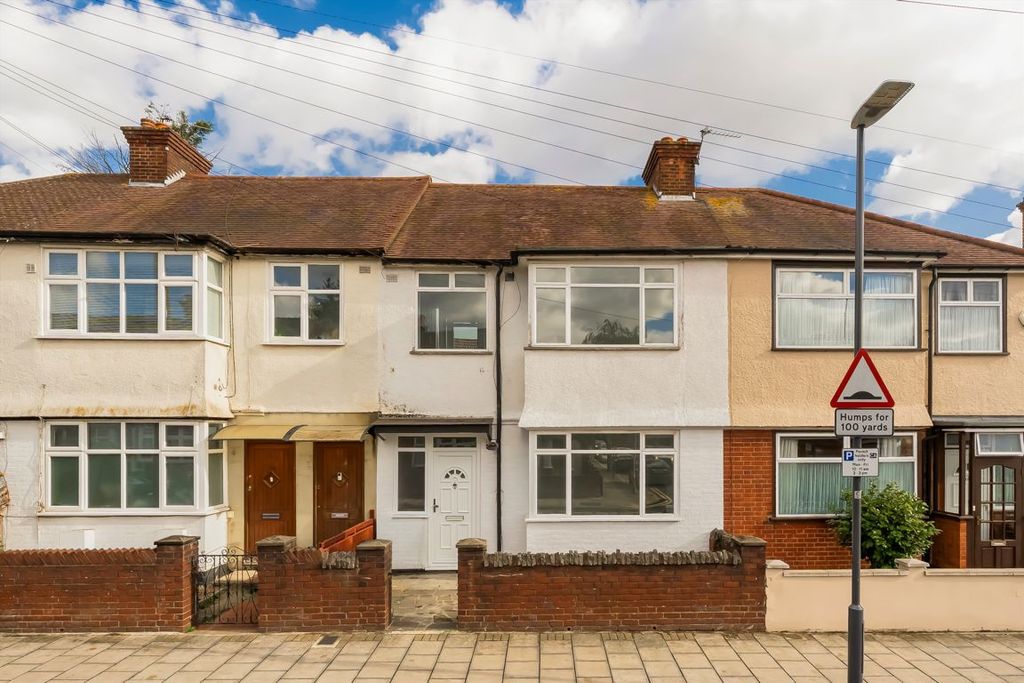 Property photo 1 of 7