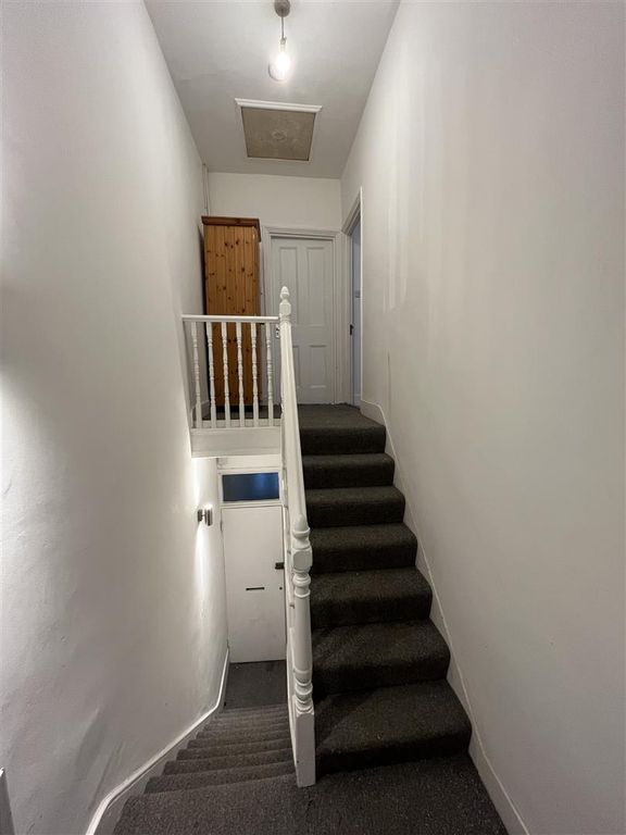 Property photo 2 of 8 Staircase.Jpg