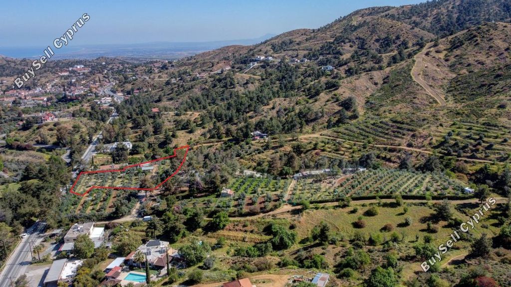 Property photo 1 of 3