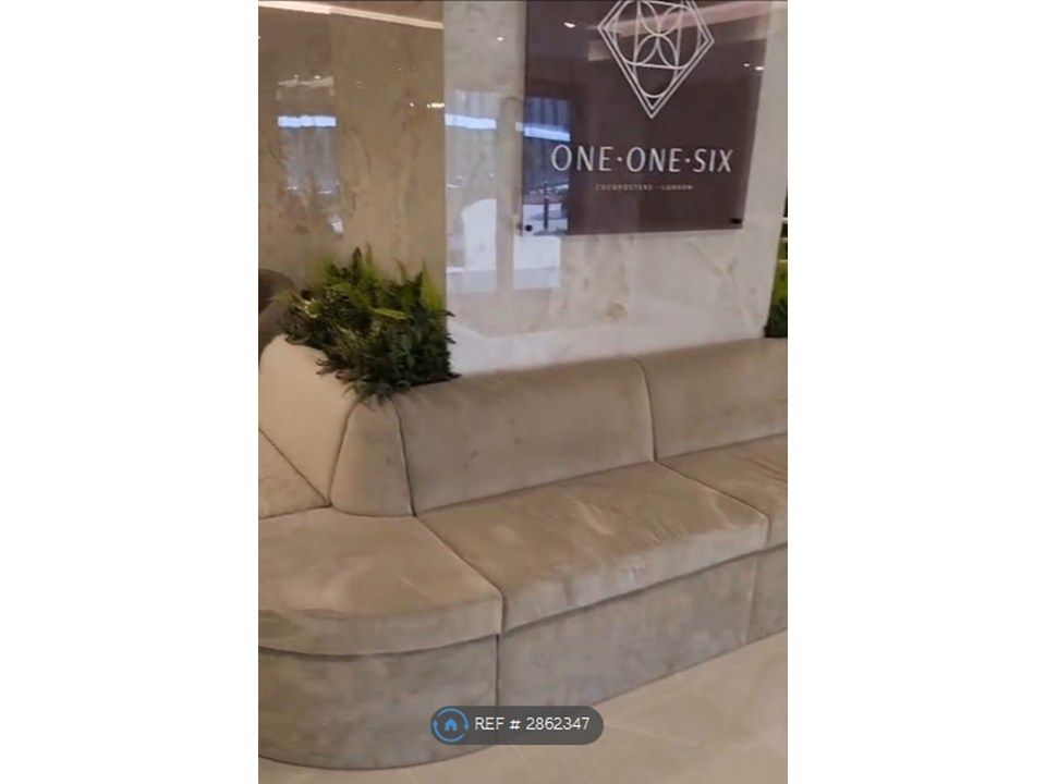 Property photo 2 of 7 Reception