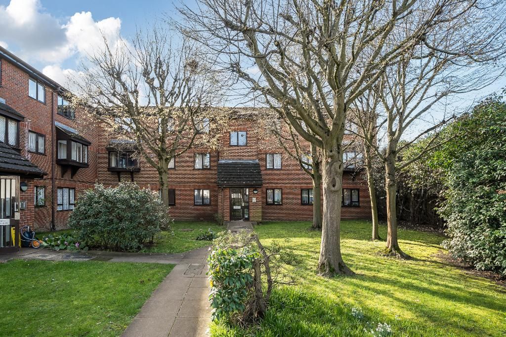 Property photo 1 of 8 Photo 1