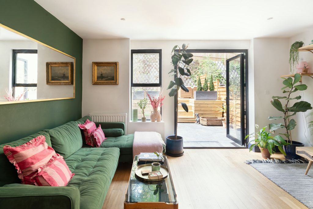 Property photo 1 of 27 295095 - Century-Yard-006.Jpg