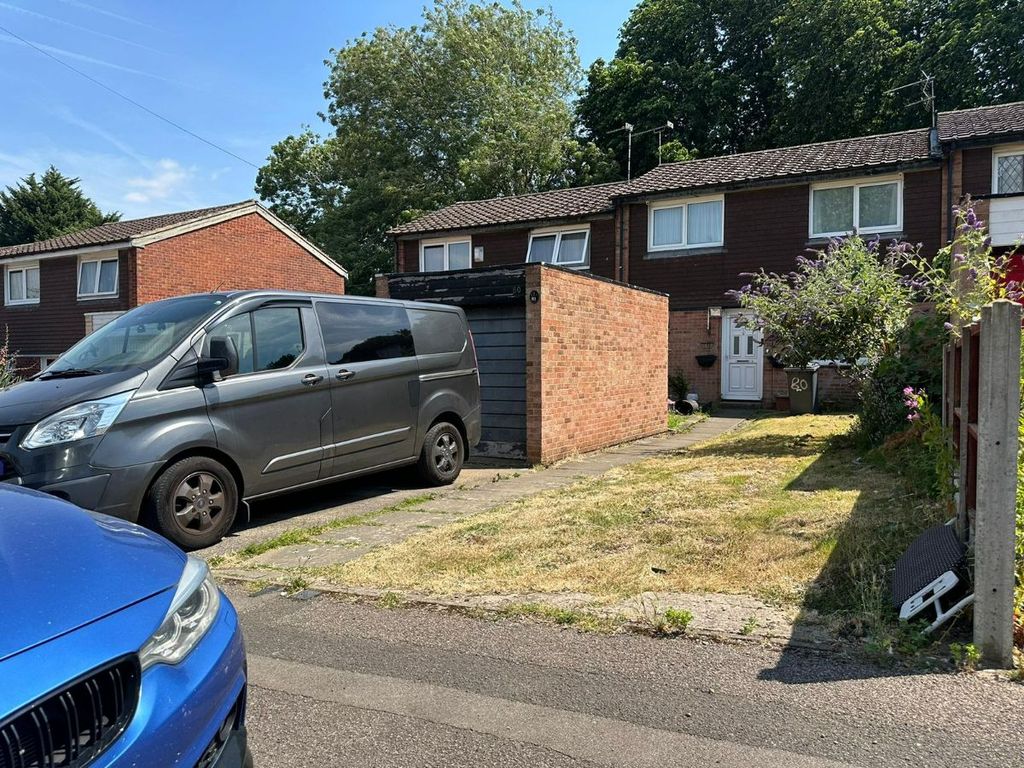 Property photo 1 of 12