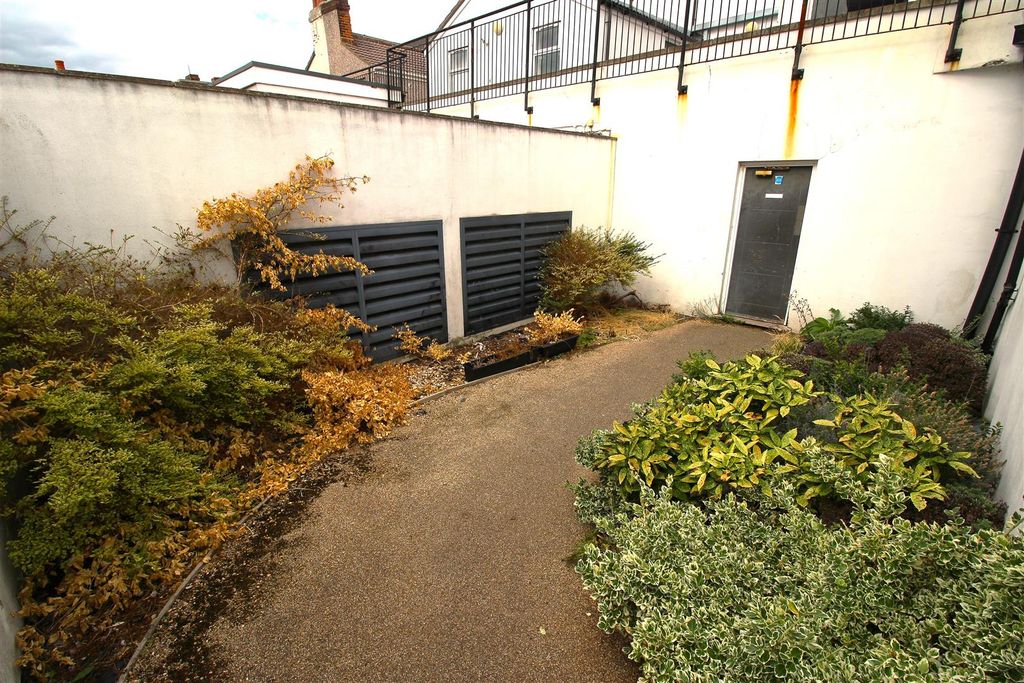 Property photo 1 of 7 Img_4905.Jpg