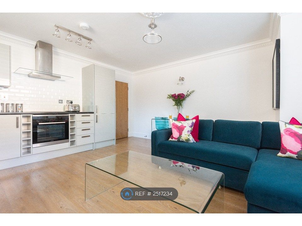 Property photo 1 of 10 Open Plan Lounge With Integrated Kitchen