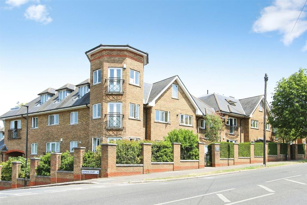 Property photo 1 of 17 6762A815-Img_6080.Jpg