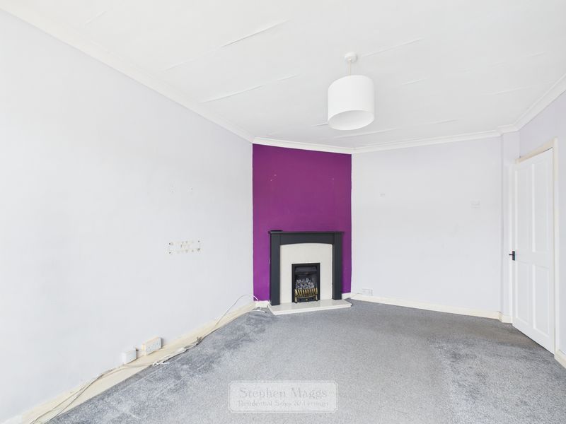 Property photo 3 of 9 Photo 11