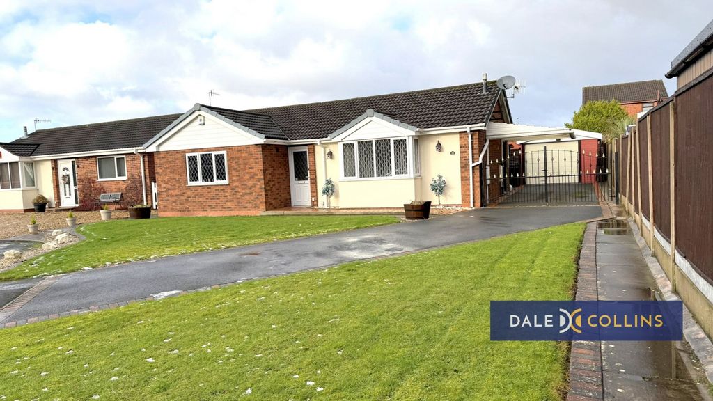 Property photo 1 of 16 Photo 17