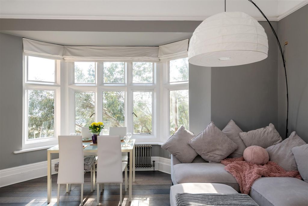 Property photo 3 of 26 21 Victoria Court Internals12.Jpg