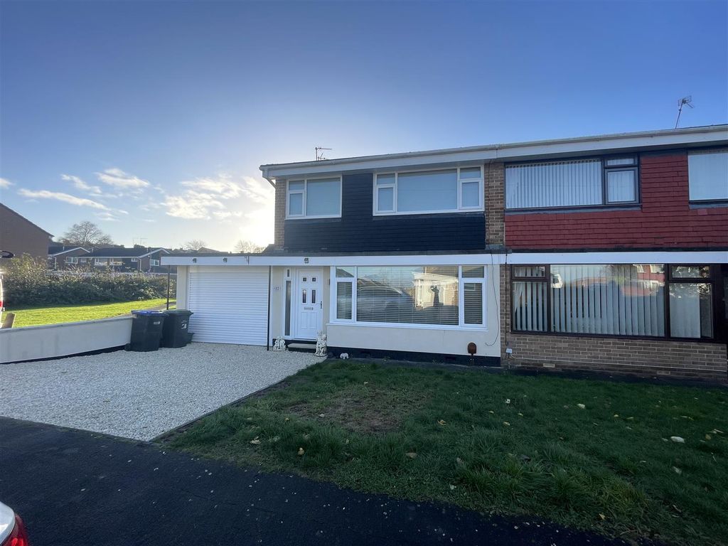 Property photo 1 of 22 12 Park.Jpg