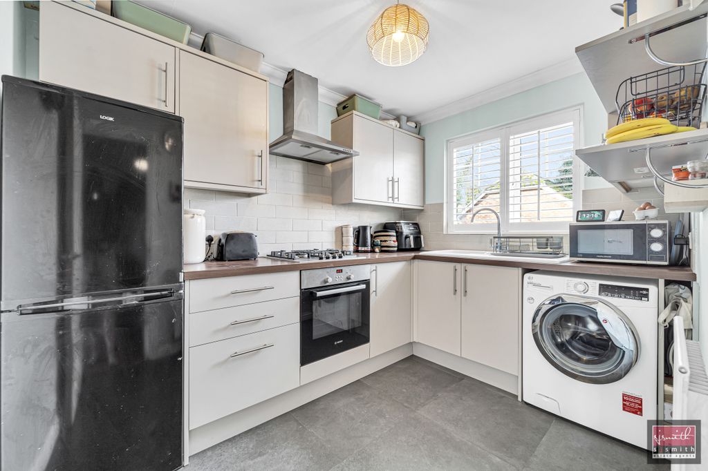 Property photo 3 of 15 Dsc07311