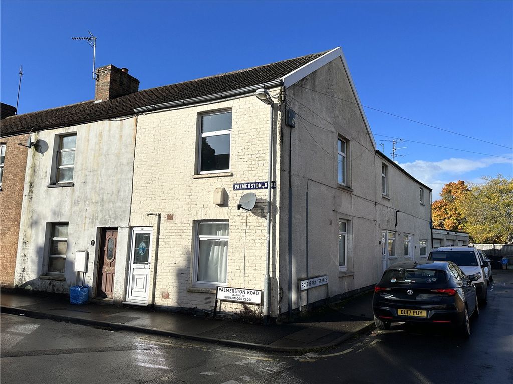 Property photo 1 of 10 Photo 01