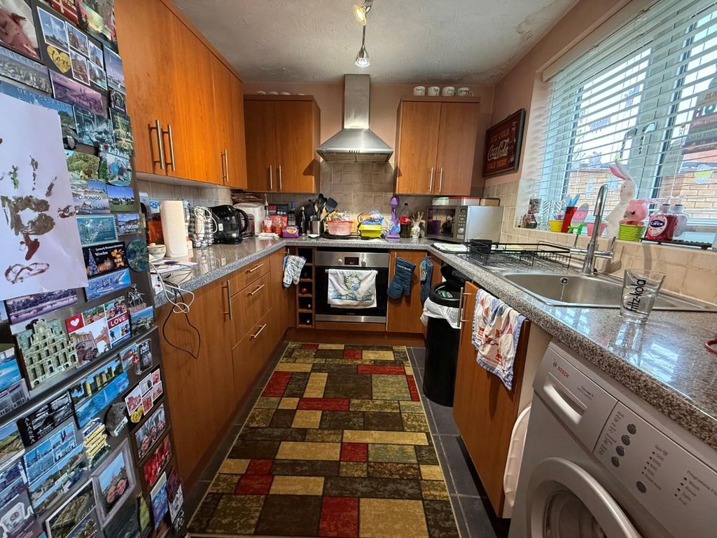 Property photo 3 of 10 2.Jpg
