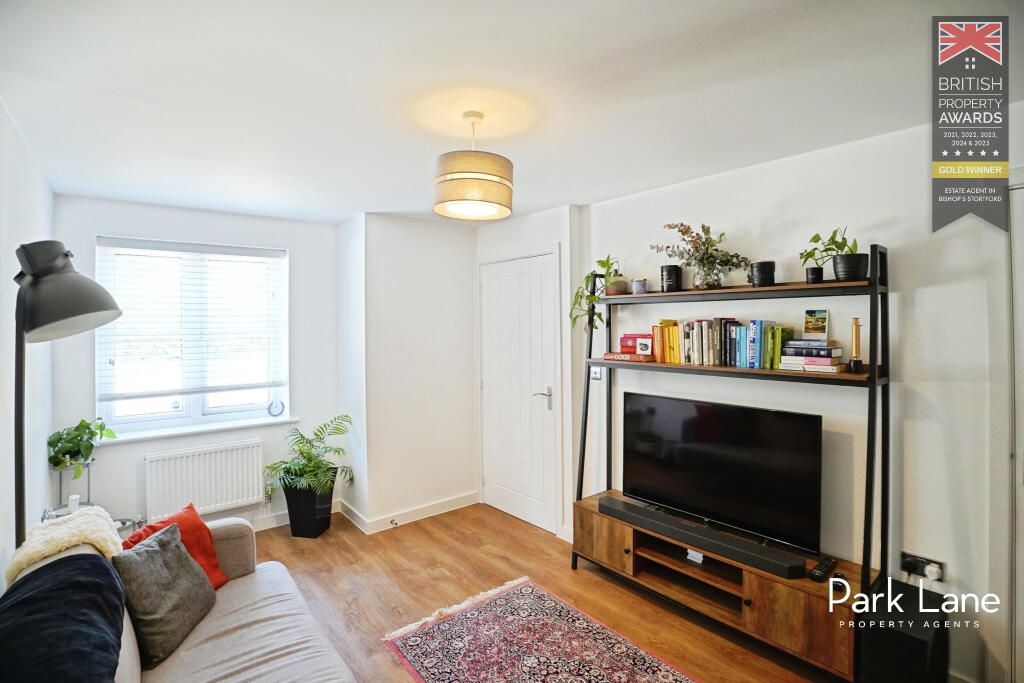 Property photo 3 of 16