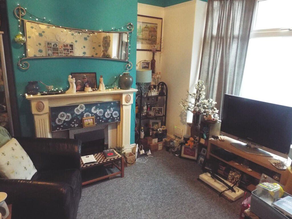 Property photo 2 of 5 Sitting Room