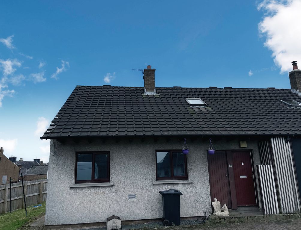 Property photo 1 of 8