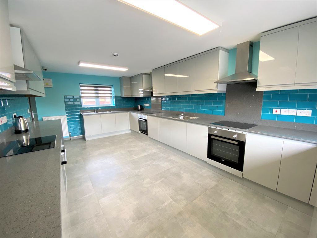 Property photo 3 of 4 K4.T.20-24