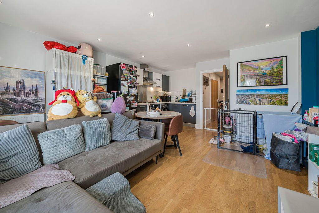 Property photo 2 of 14 Open Plan