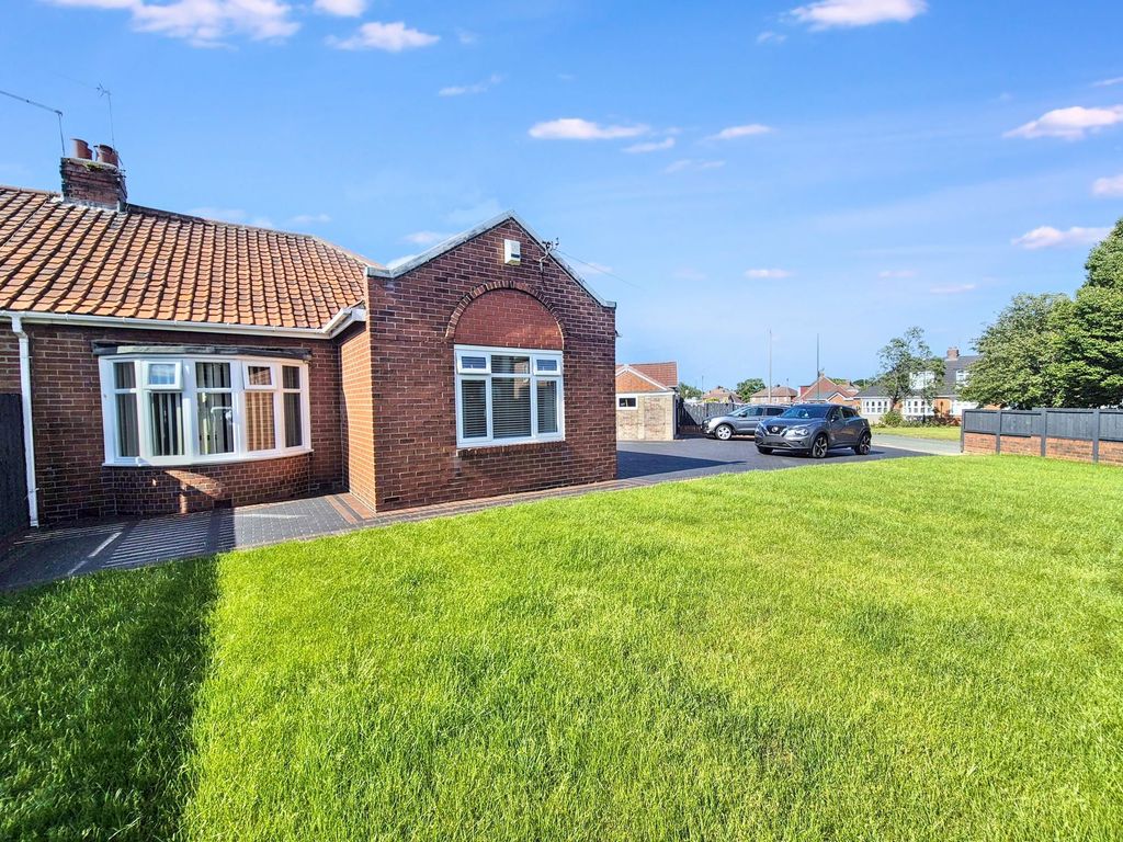 Property photo 1 of 34