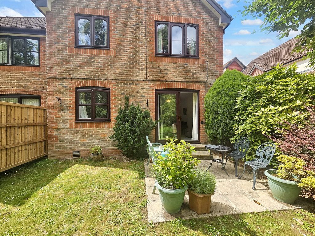 Property photo 1 of 10 Picture No. 18