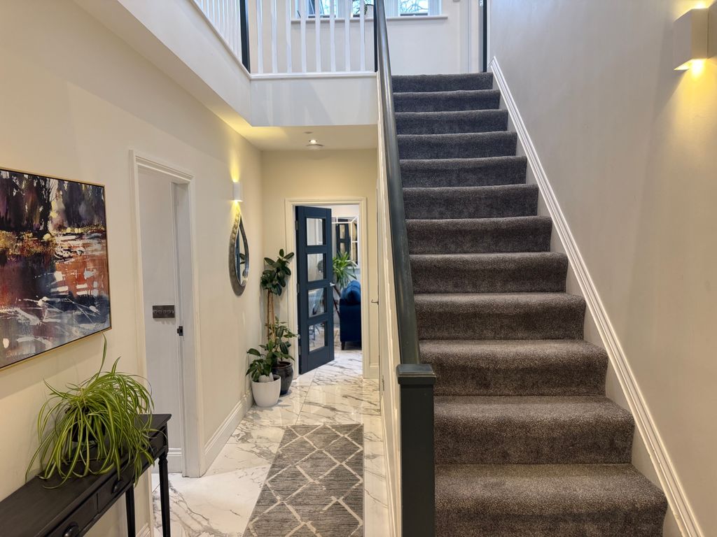 Property photo 2 of 58