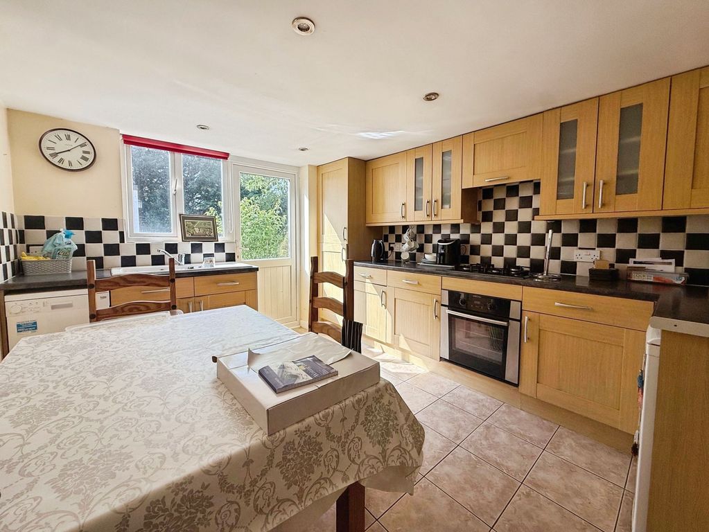 Property photo 2 of 13 Kitchen/Diner