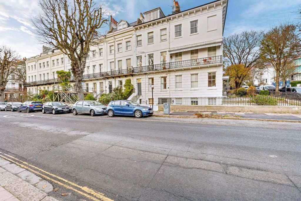 Property photo 1 of 25 6 Montpelier Terrace Full Res-1.Jpg