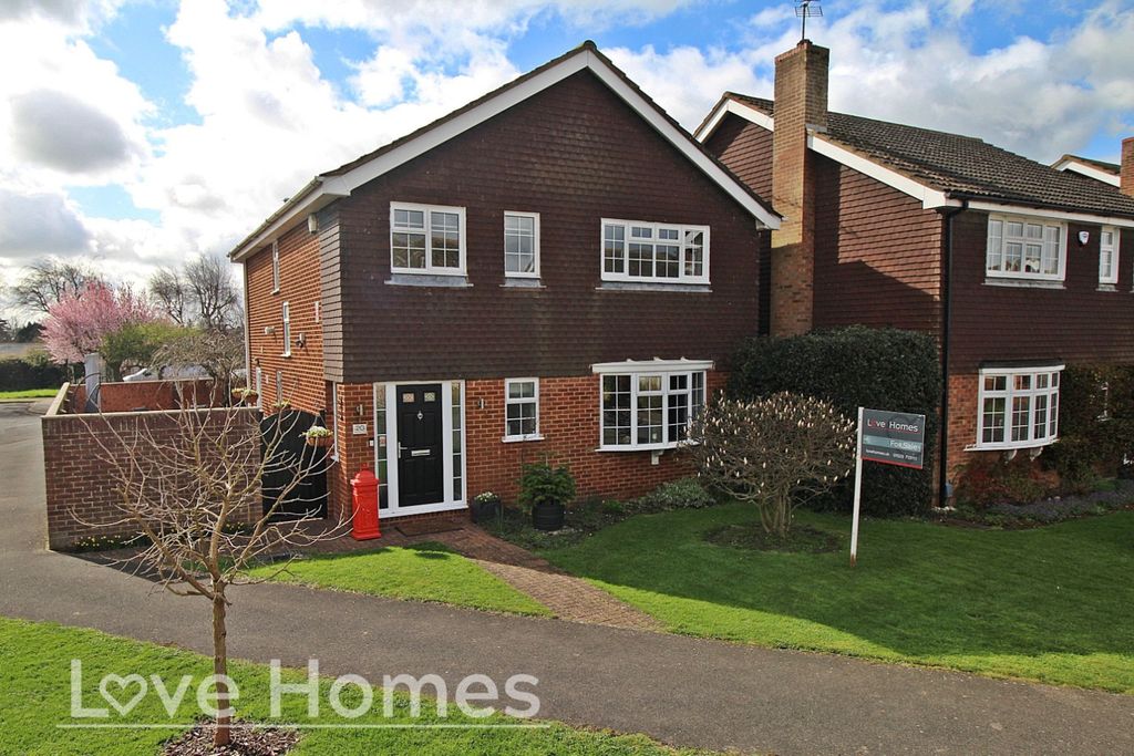 Property photo 1 of 31 924780