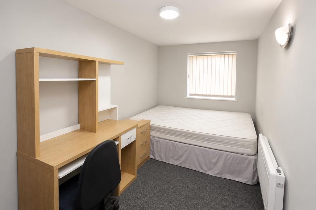 Property photo 3 of 17 6E47Aa59-B72d-4984-Abaf-E08B950Fcb73.Png