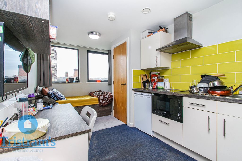 Property photo 2 of 11 Img_1982