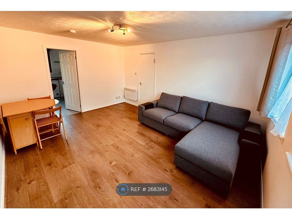 Property photo 2 of 10 Lounge