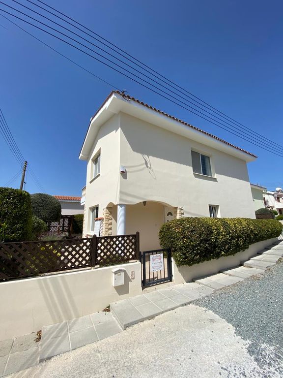 Property photo 1 of 34