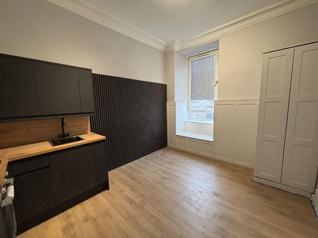 Property photo 2 of 7 Photo 2