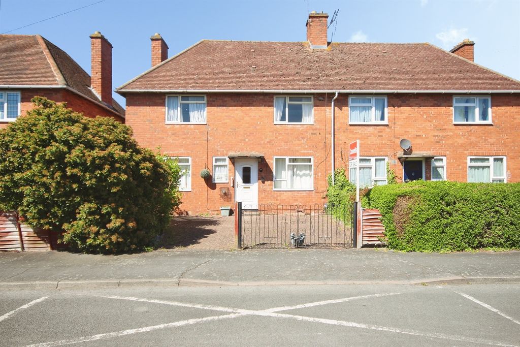 Property photo 1 of 12