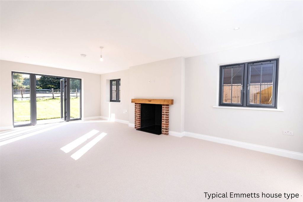 Property photo 2 of 13 Emmetts Living