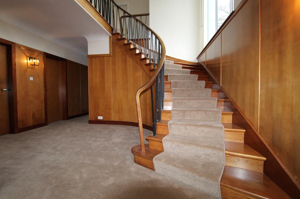 Property photo 1 of 16 Entrance