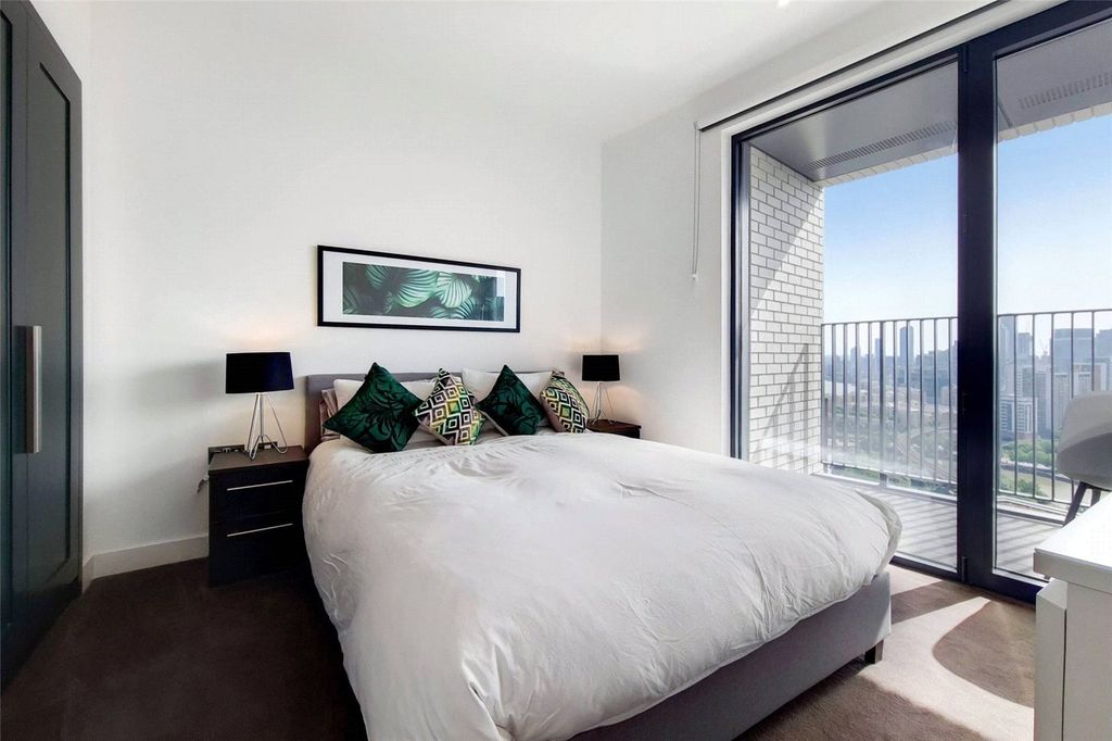 Property photo 2 of 25 Picture No. 04