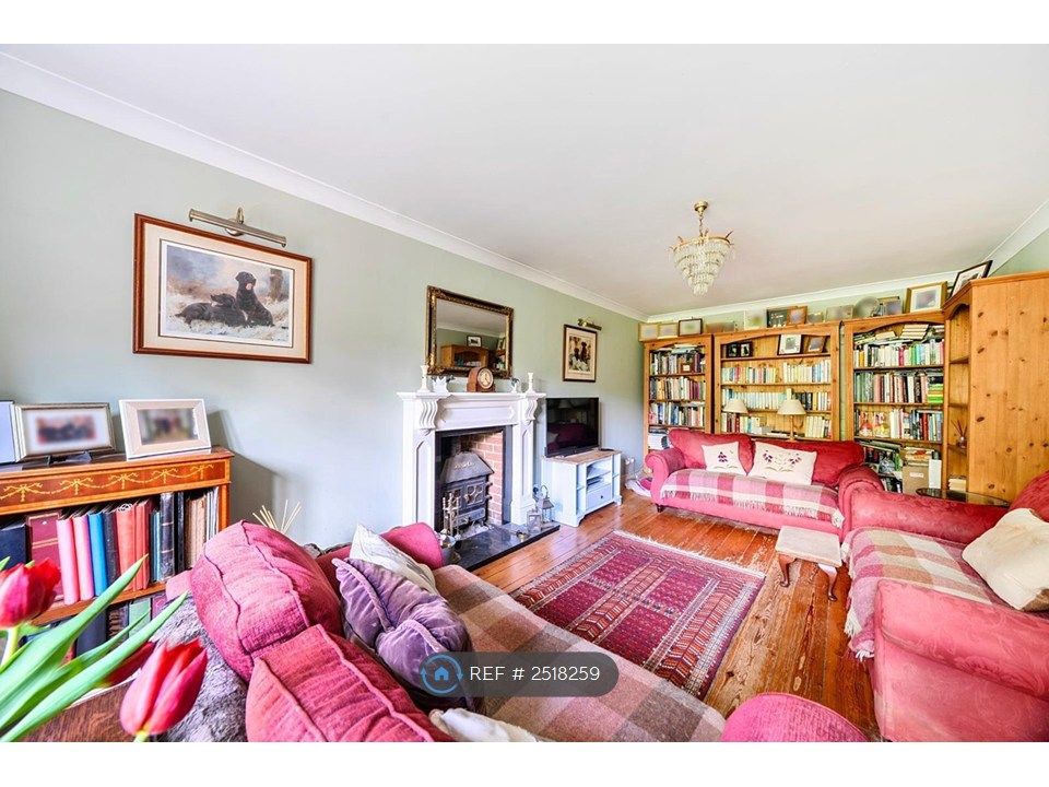 Property photo 2 of 22