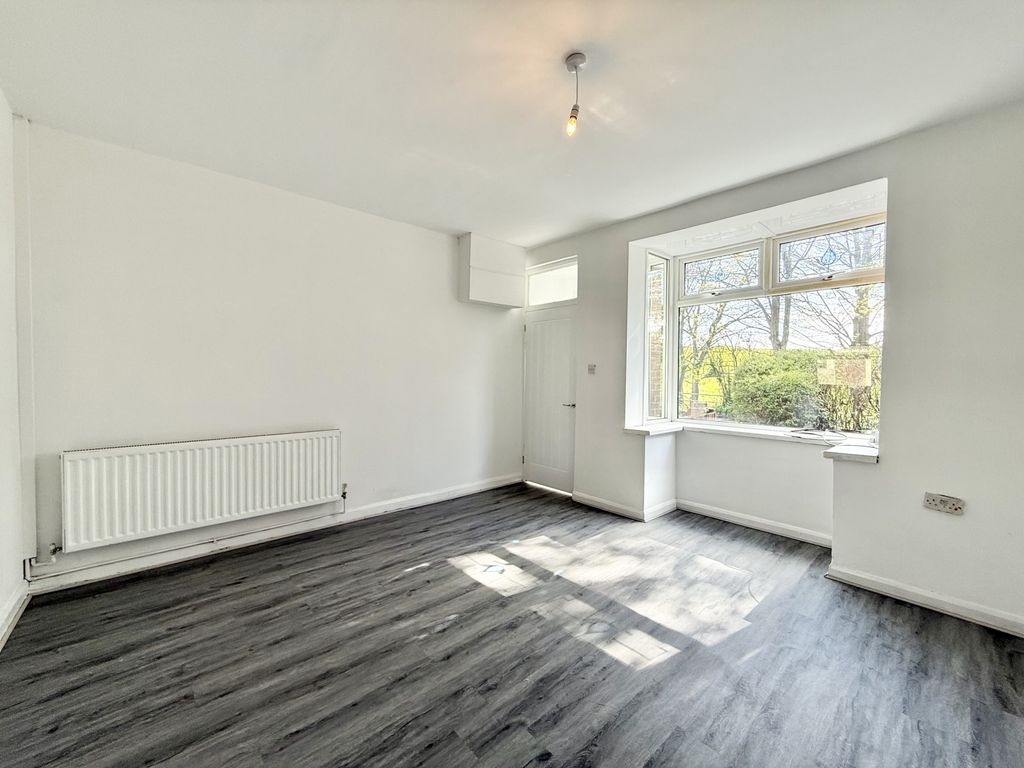 Property photo 3 of 16 Img_9618