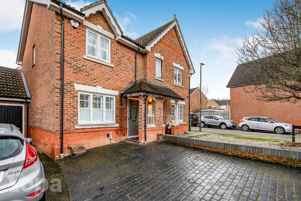 Property photo 1 of 18 Photo #1