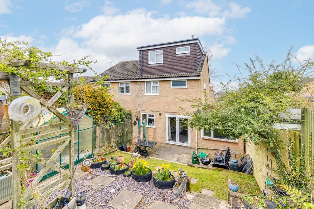 Property photo 2 of 14 Picture No. 16